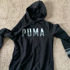Womens Puma sweatshirt